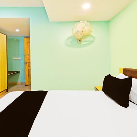 Super Townhouse Ameerpet Balkampet Road Hyderabad Eksteriør bilde