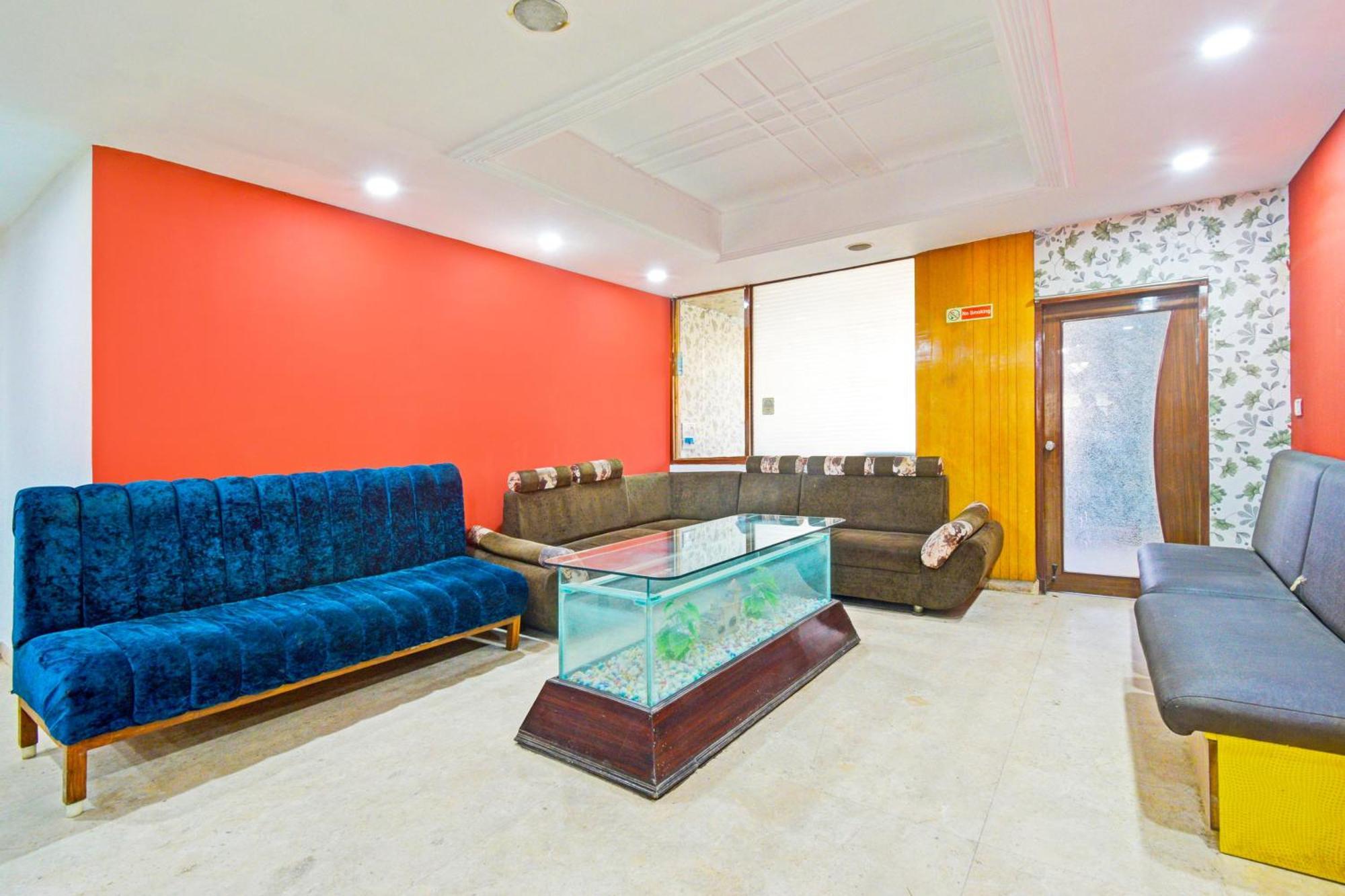 Super Townhouse Ameerpet Balkampet Road Hyderabad Eksteriør bilde