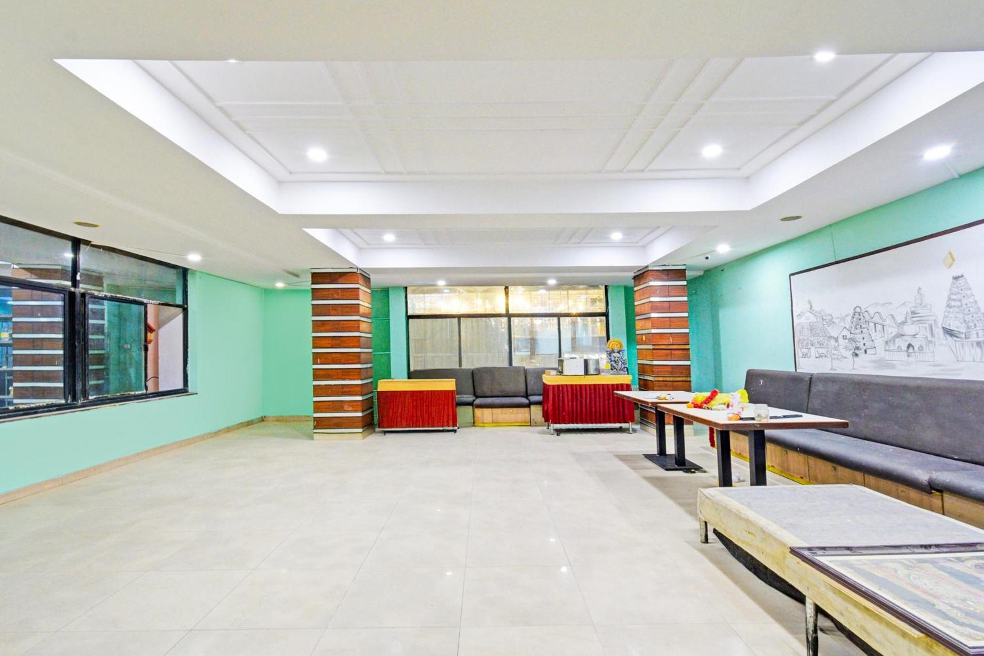 Super Townhouse Ameerpet Balkampet Road Hyderabad Eksteriør bilde