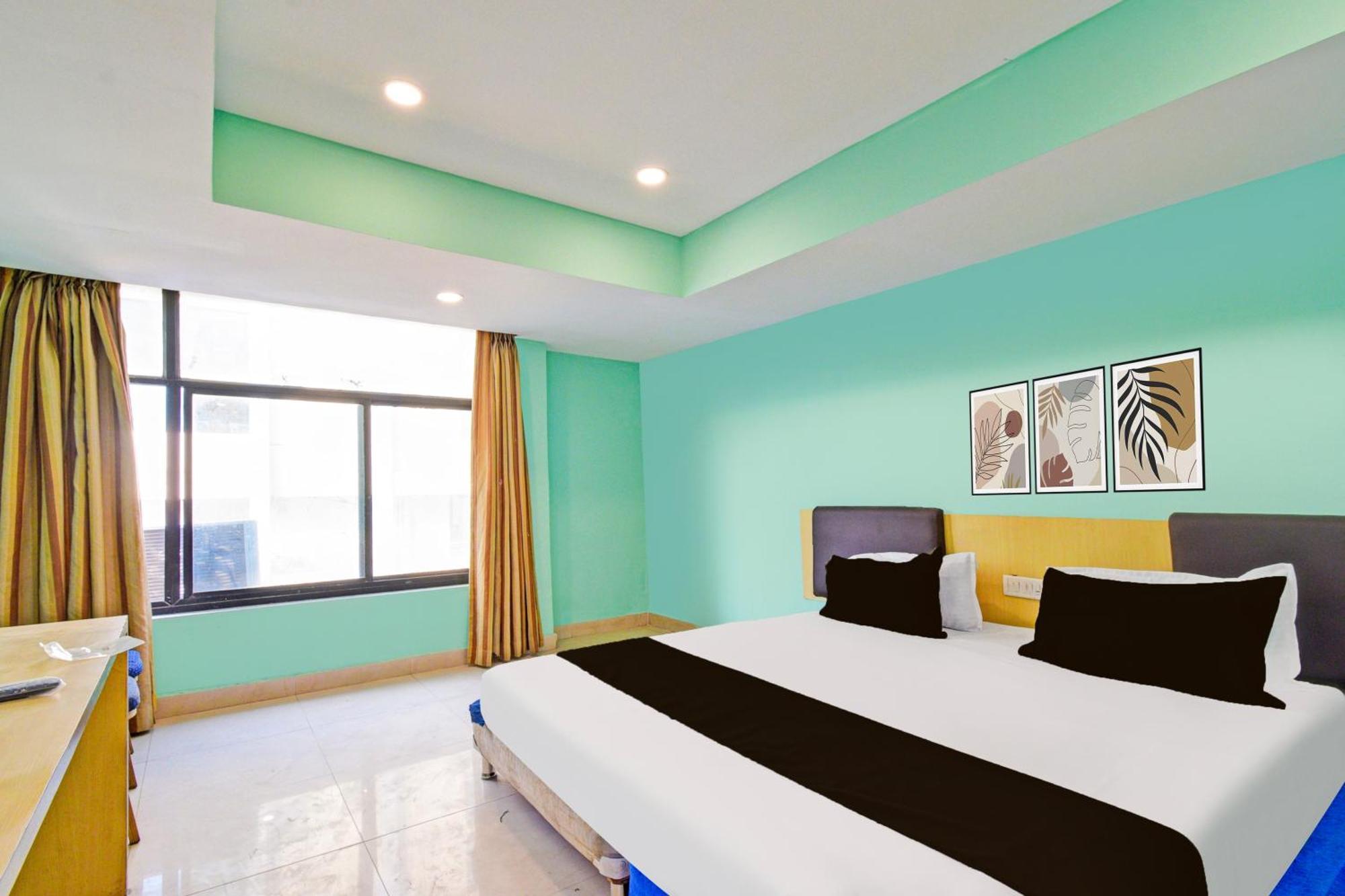 Super Townhouse Ameerpet Balkampet Road Hyderabad Eksteriør bilde