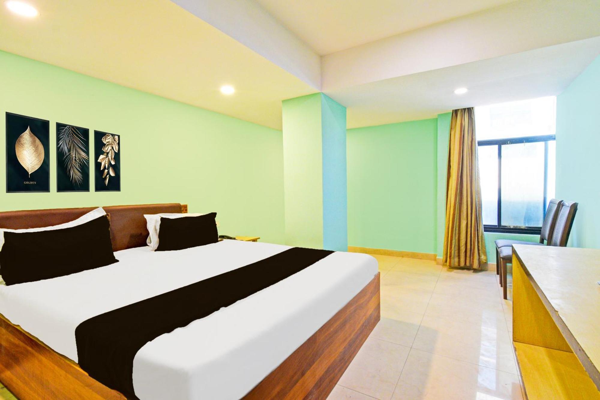 Super Townhouse Ameerpet Balkampet Road Hyderabad Eksteriør bilde